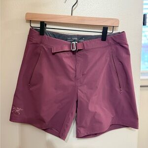 Women's Arc'teryx Gamma LT 6" shorts